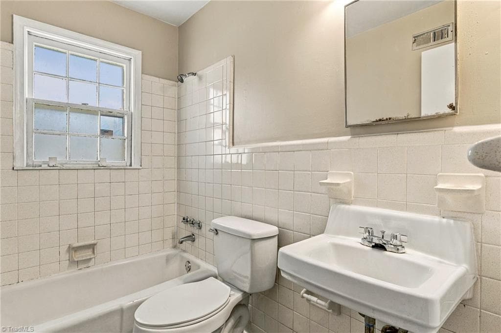 Multi Family at 2201 Yow Road # A, Greensboro NC 27407, photo 18 of 21