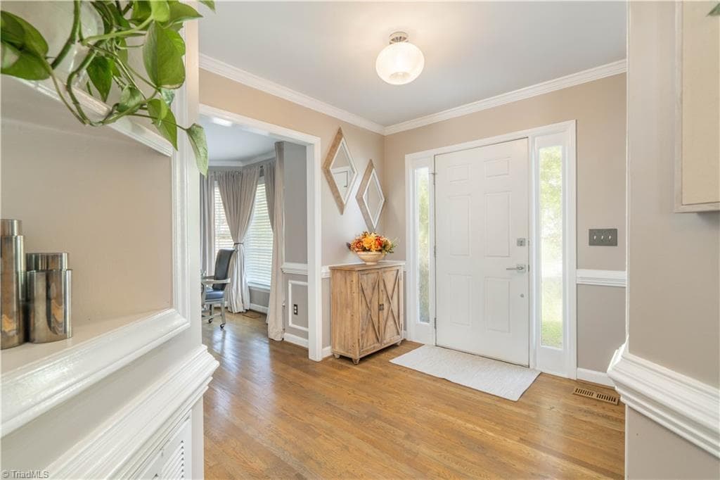 Stick/Site Built at 4010 Treebrook Drive, Winston-Salem NC 27106, photo 6 of 48