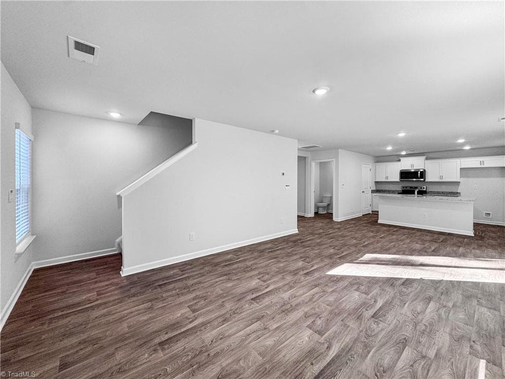 Stick/Site Built at 4872 Mount Hope Drive, Winston-Salem NC 27107, photo 4 of 22
