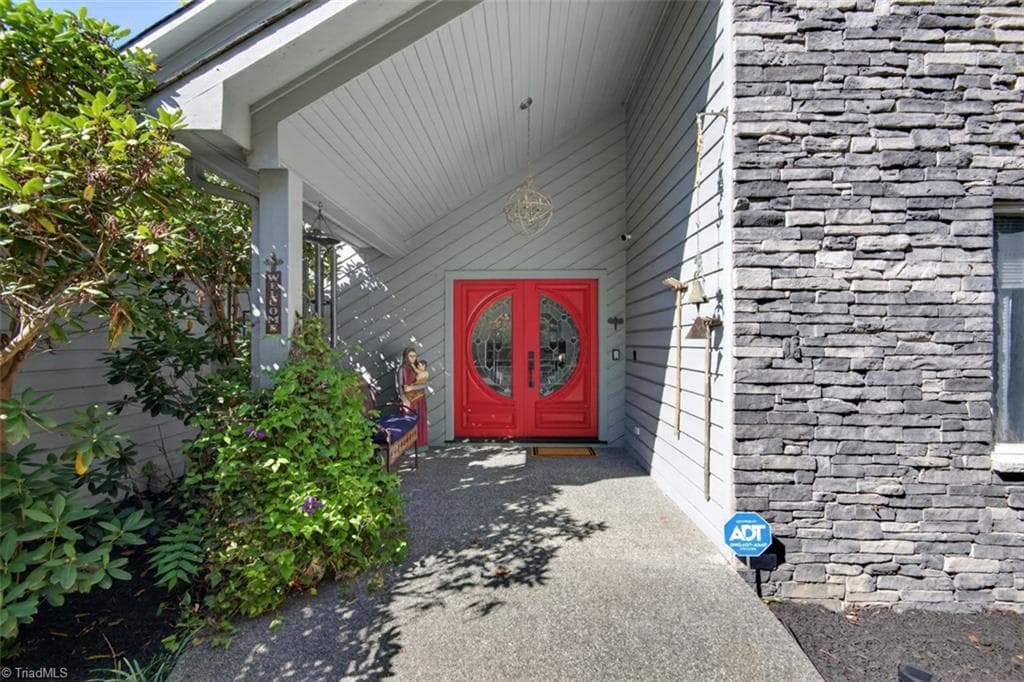 Stick/Site Built at 1740 Foxcliff Drive, Mebane NC 27302, photo 3 of 50