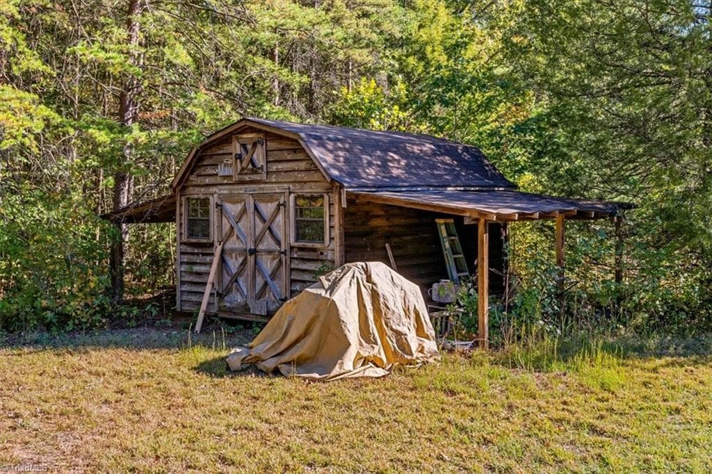 Stick/Site Built at 140 Fieldstone Drive, Reidsville NC 27320, photo 7 of 38