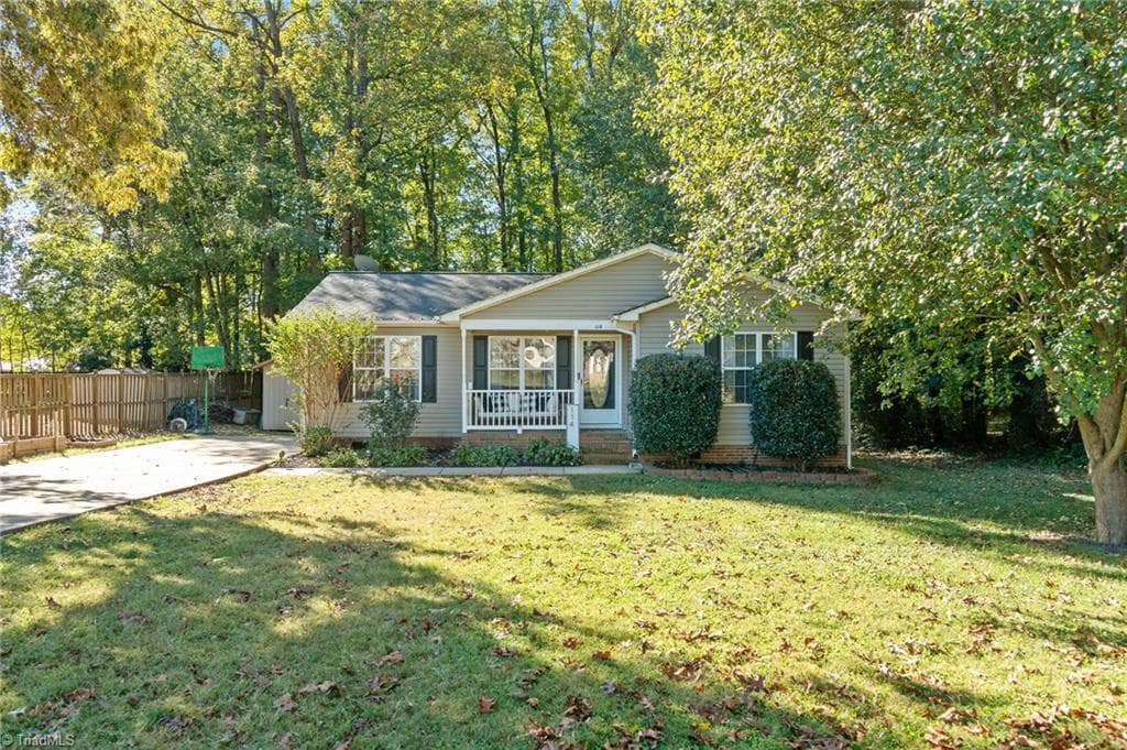 Stick/Site Built at 114 Deer Run Lane, Lexington NC 27292, photo 3 of 26