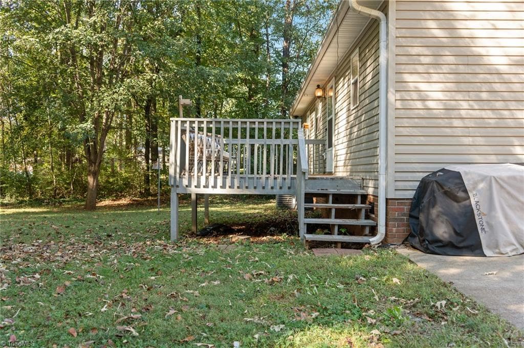 Stick/Site Built at 114 Deer Run Lane, Lexington NC 27292, photo 24 of 26