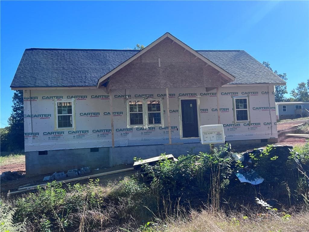 378 Avenue J, Lexington NC 27292