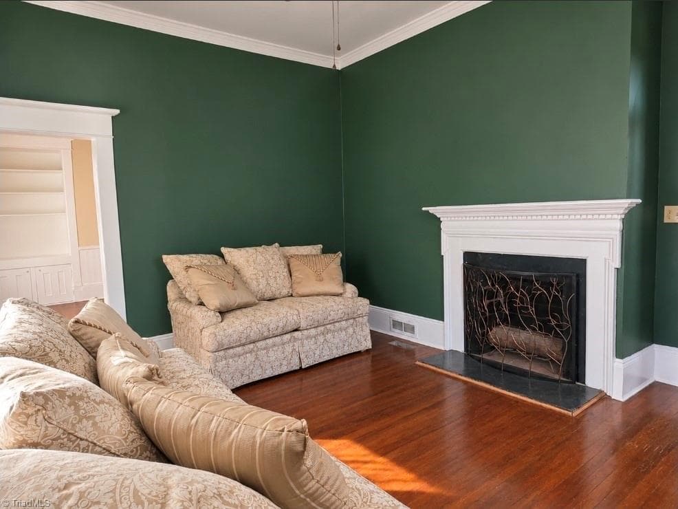 Stick/Site Built at 148 W Poplar Street, Mount Airy NC 27030, photo 4 of 28