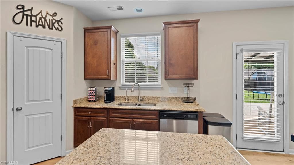 Stick/Site Built at 231 Fair Oaks Court, Mebane NC 27302, photo 15 of 38