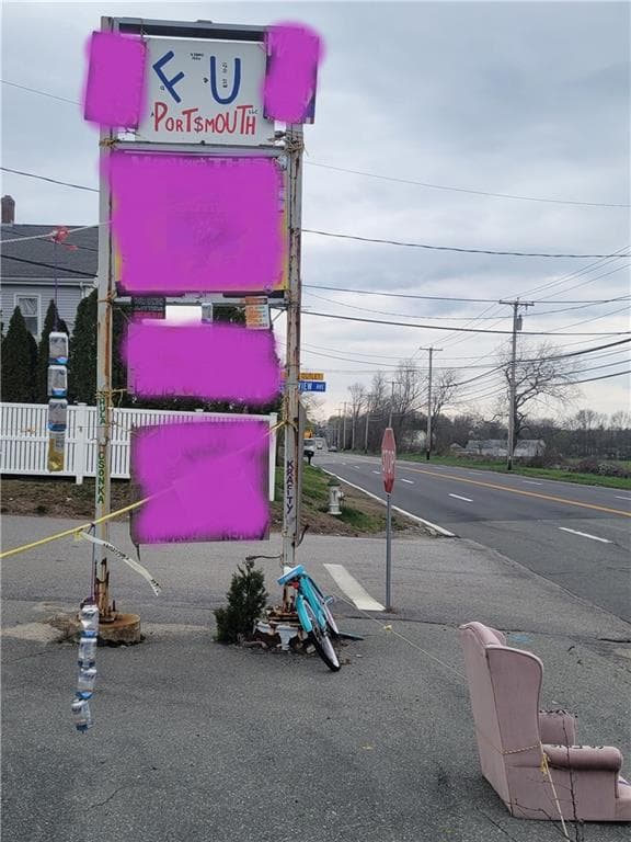Commercial,Commercial Sale at 1074 East Main Road, Portsmouth, photo 14 of 33
