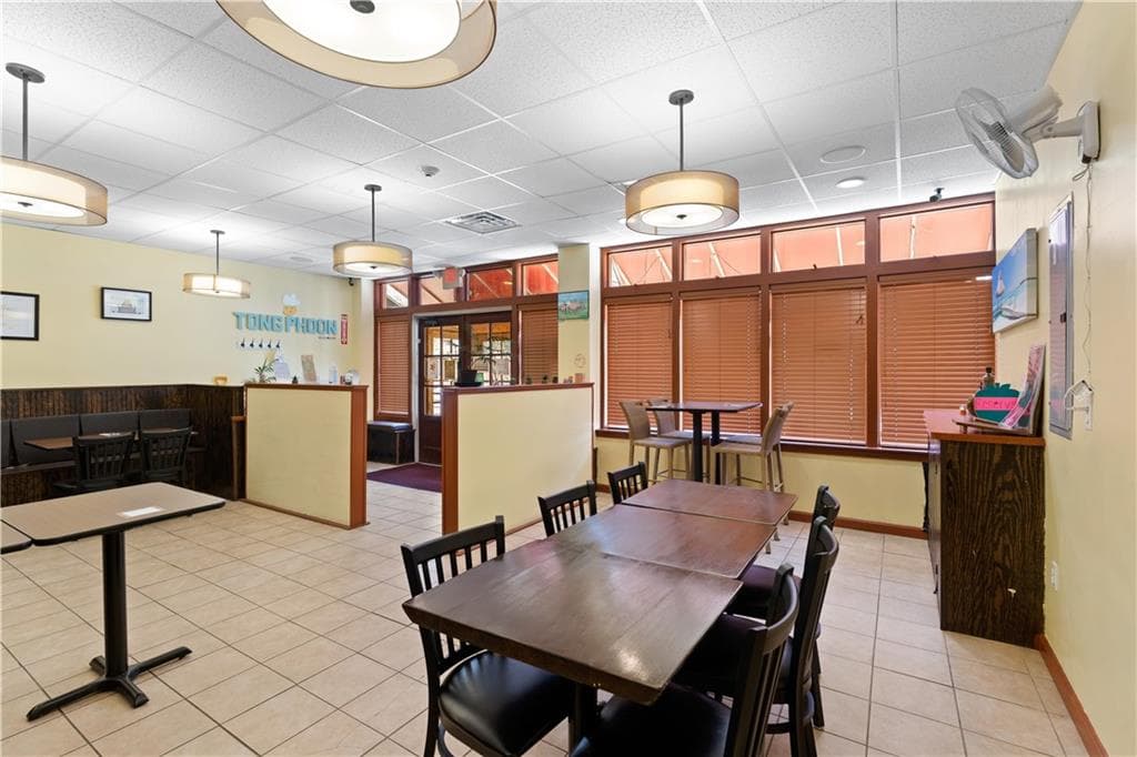 Commercial at 382 Thames Street, Bristol, photo 29 of 46