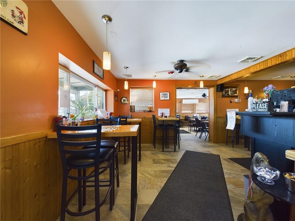 501 Park Avenue photo 17