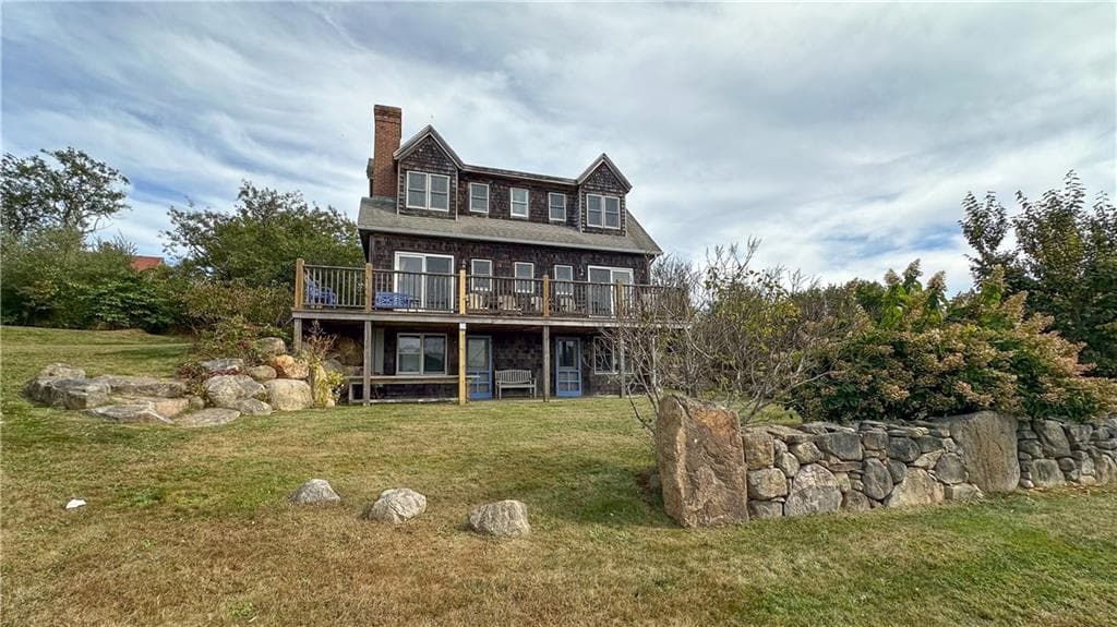 1557 West Side Road photo 2