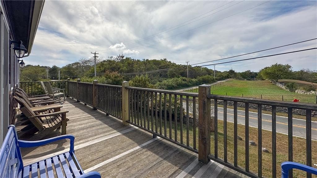 1557 West Side Road photo 12