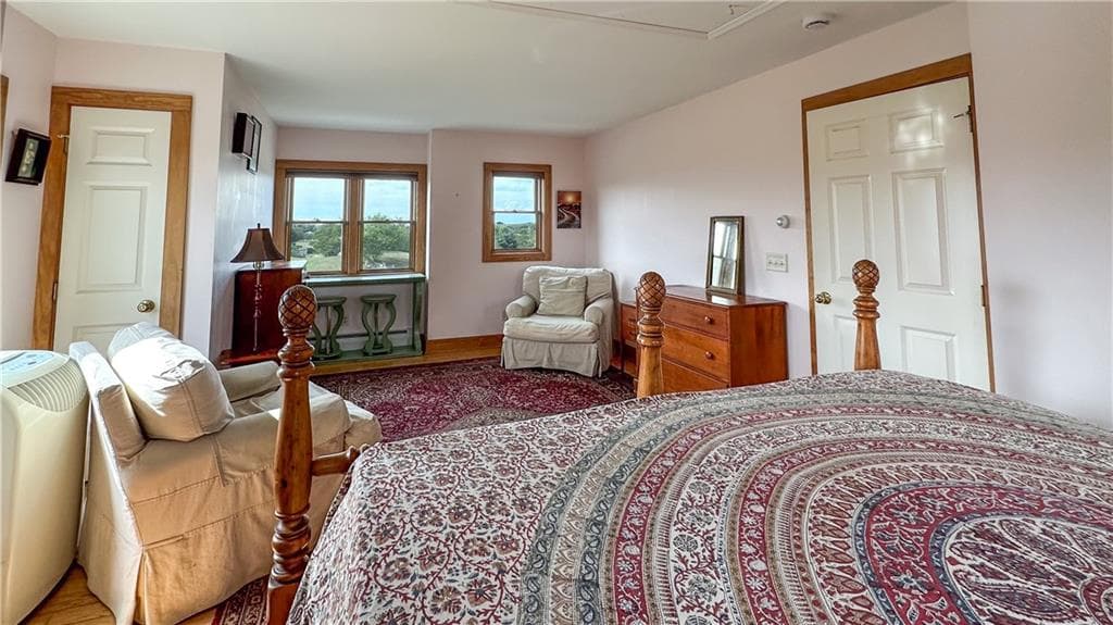 1557 West Side Road photo 14