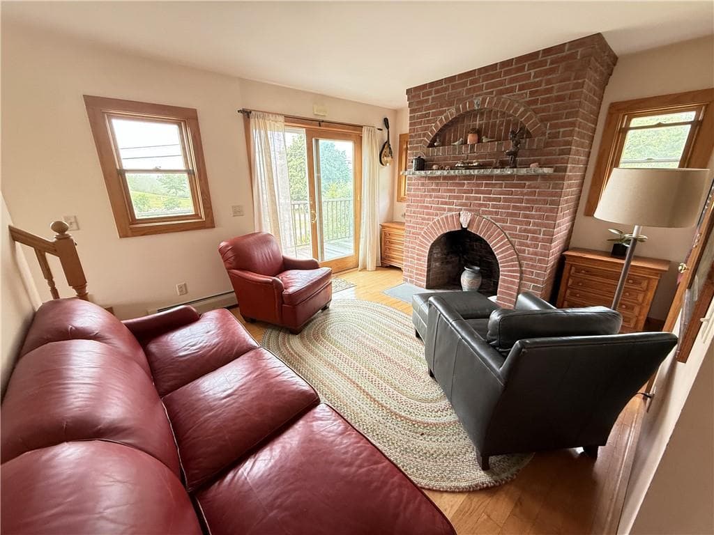 1557 West Side Road photo 11