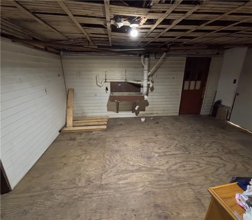 410 Carrington Avenue photo 11