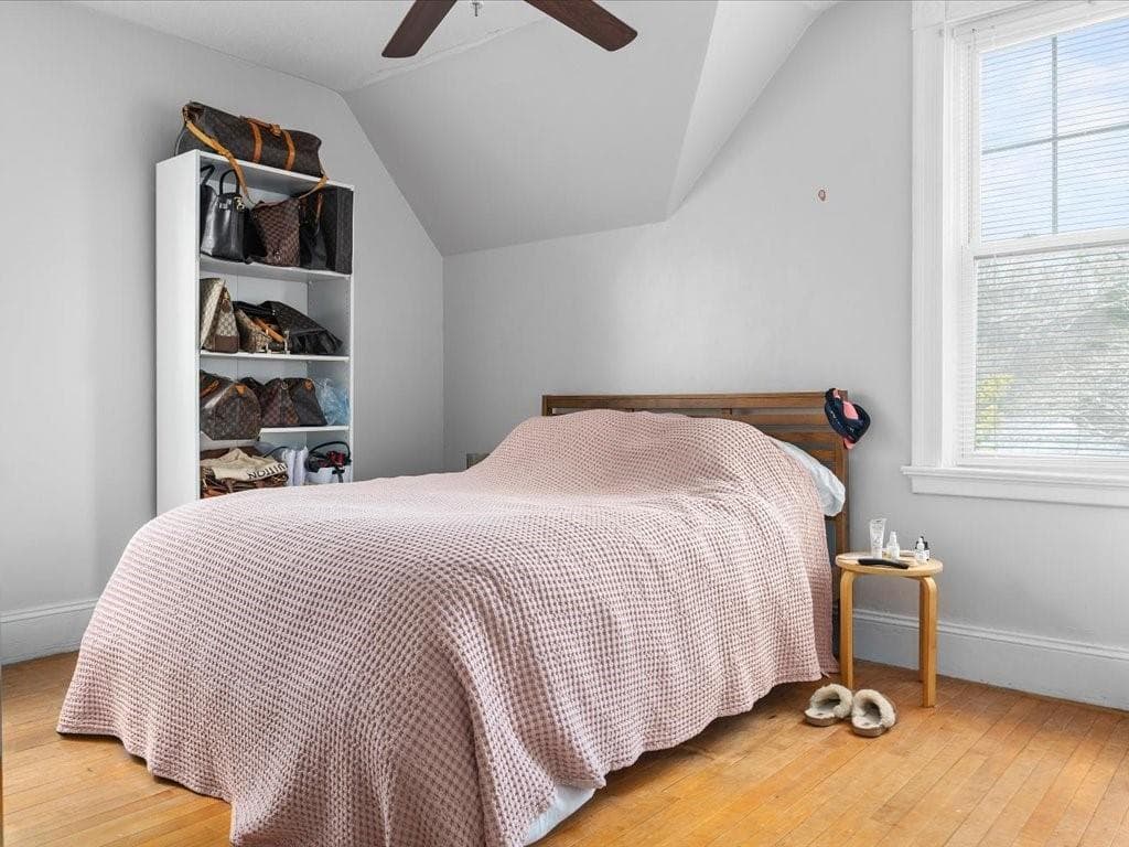 871 873 Harris Avenue photo 29