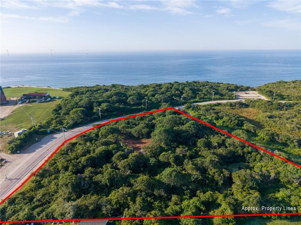 Unimproved Land at 0 Southeast Road, Block Island, photo 3 of 11