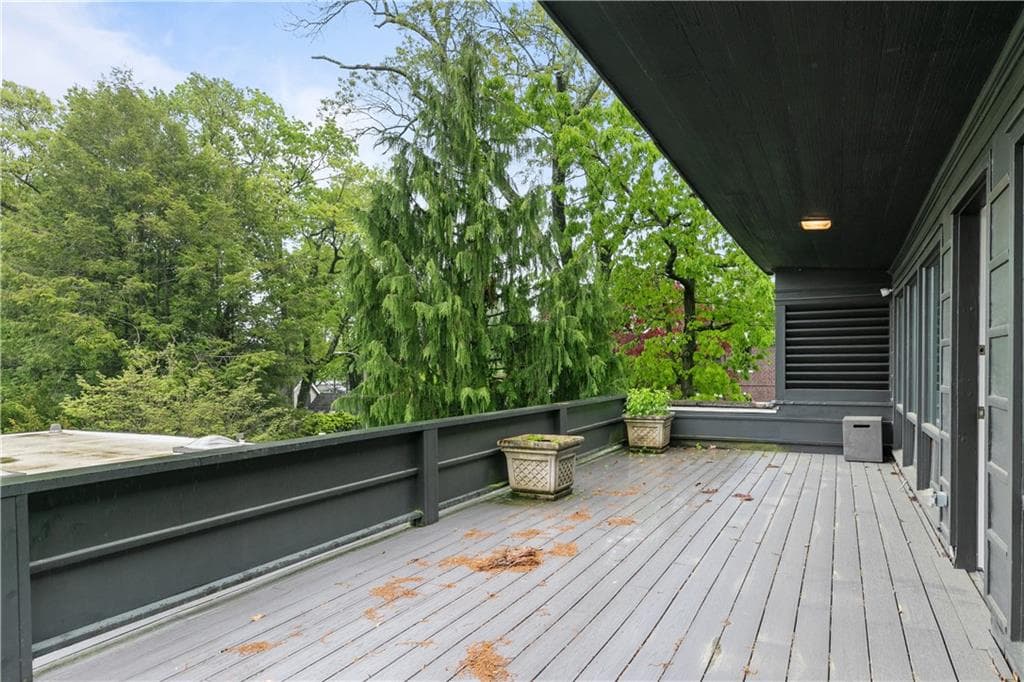 80 Clarendon Avenue photo 37
