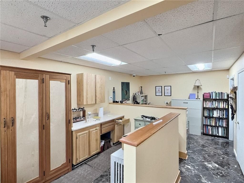 267 Post Road photo 6