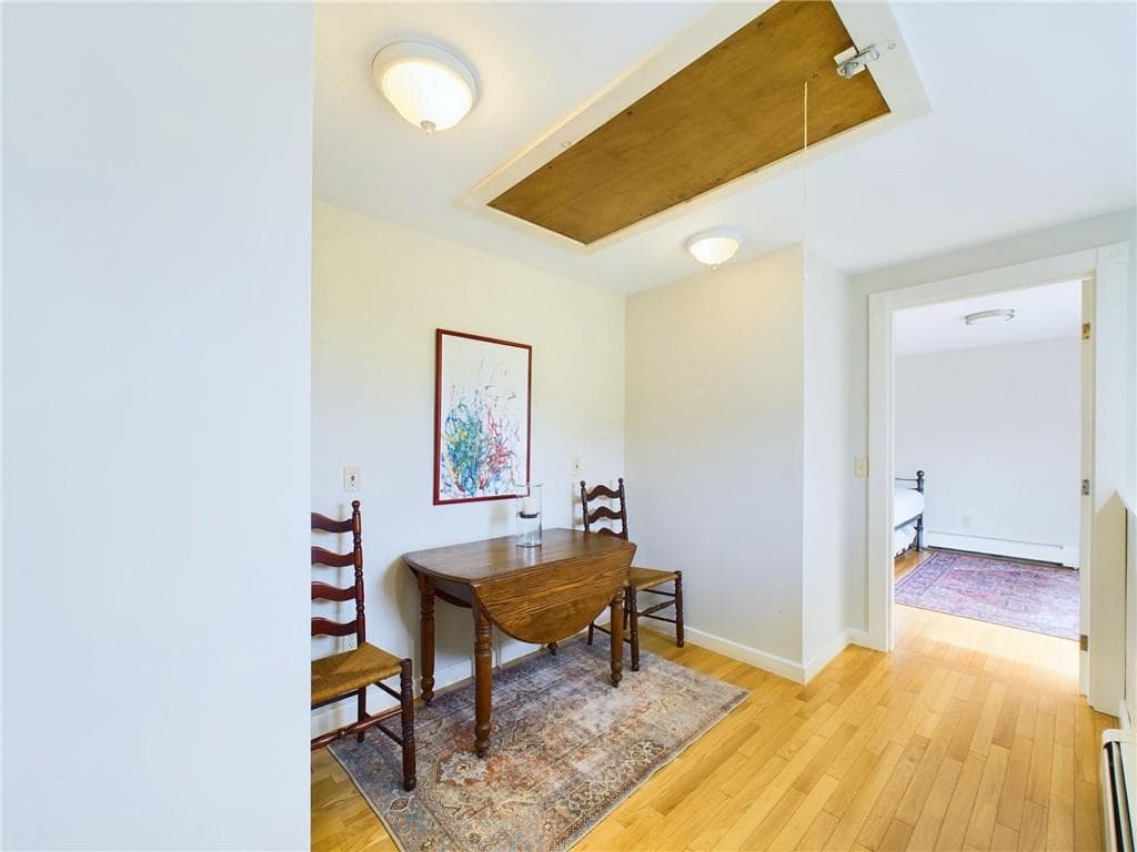 1087 Lakeside Drive photo 24