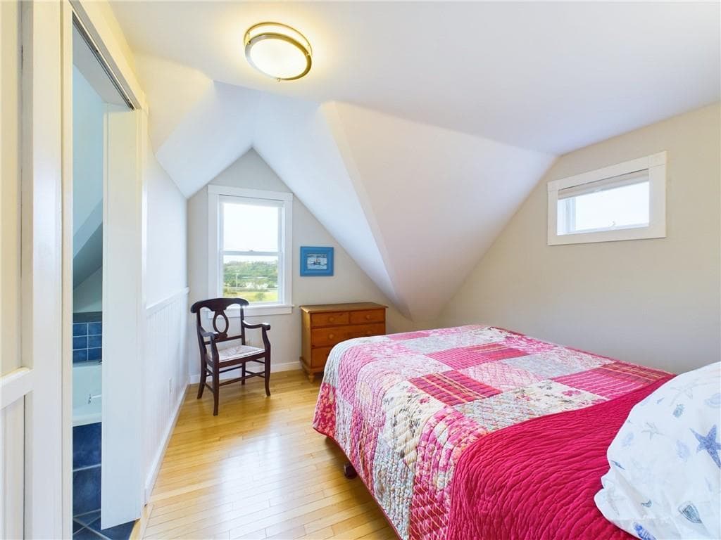 1087 Lakeside Drive photo 29