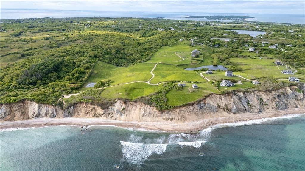 Unimproved Land at 0 off Snake Hole Road, Block Island, photo 12 of 15