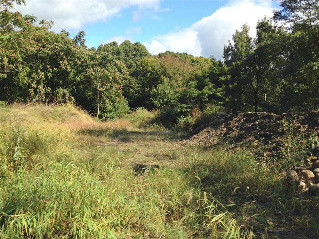 4000 Quaker Lane photo 13