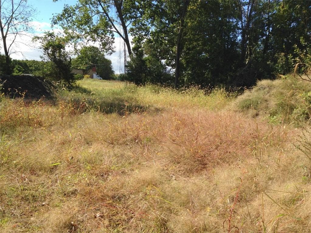 4000 Quaker Lane photo 11