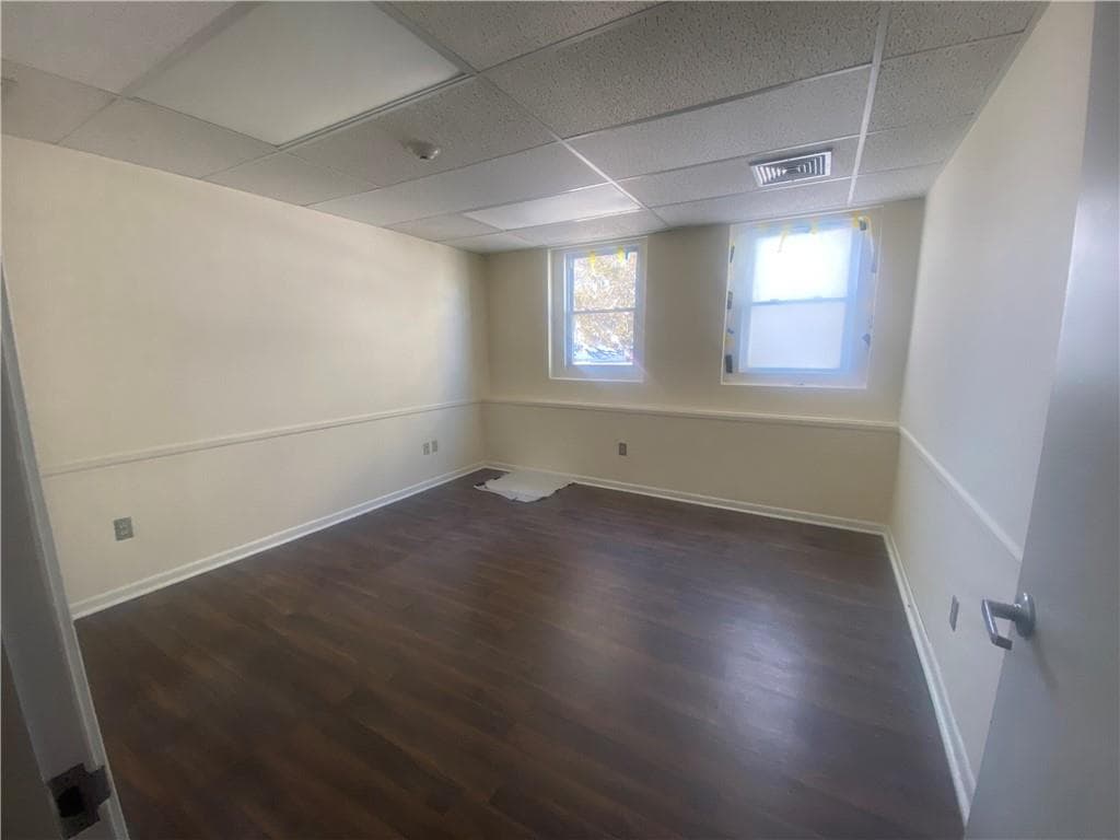 761 Park Avenue photo 8