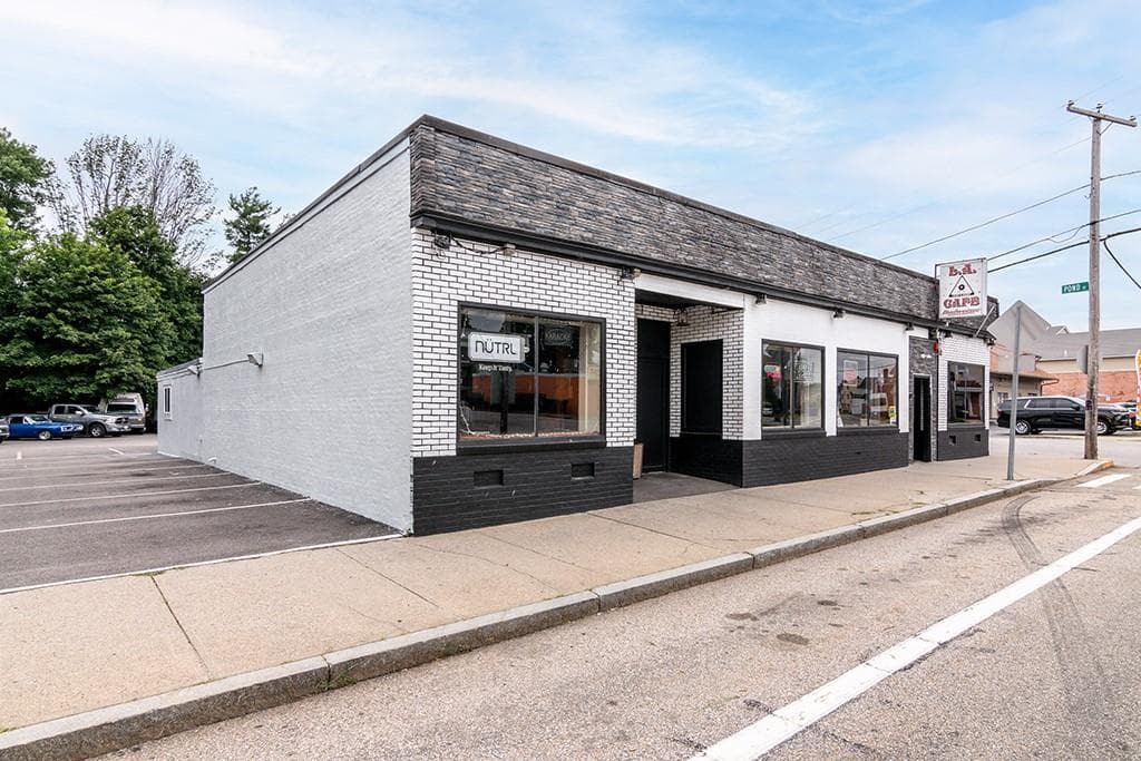 245 Washington Street photo 3
