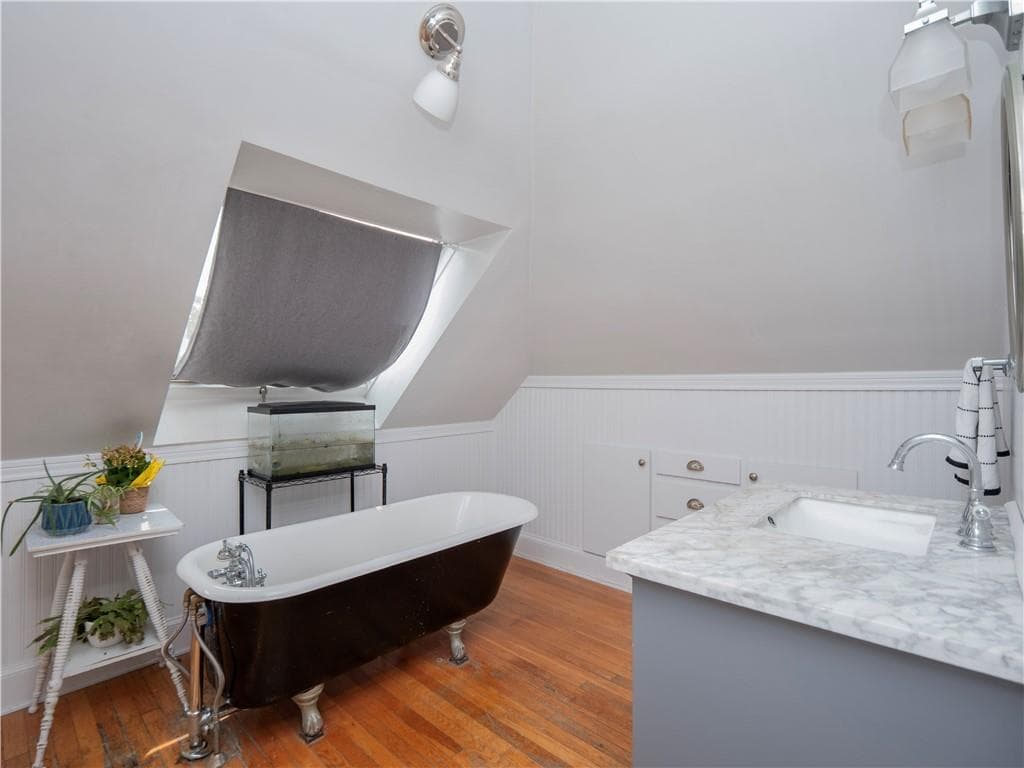 1 3 Pell Street photo 20