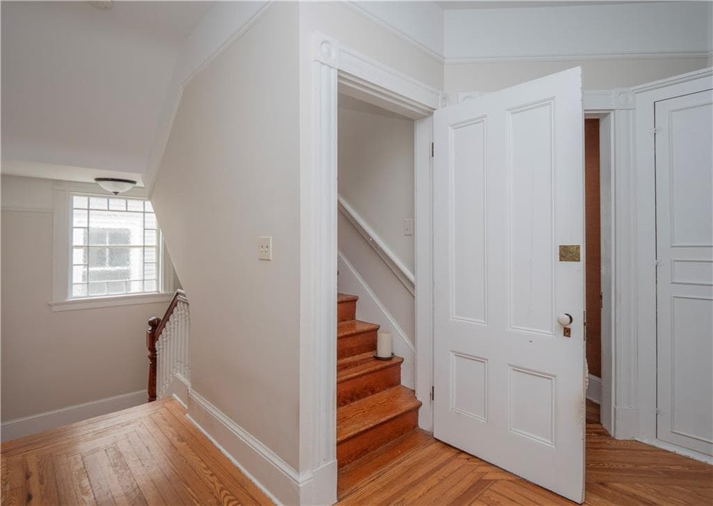 1 3 Pell Street photo 18