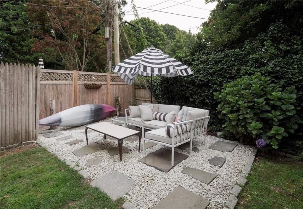 1 3 Pell Street photo 44