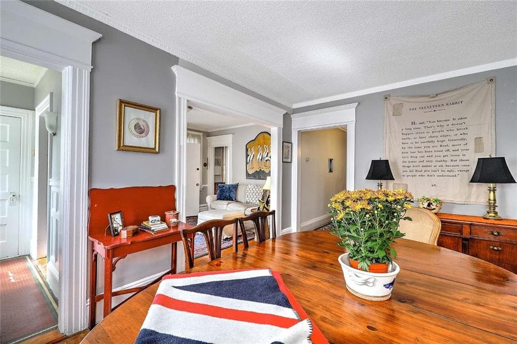 134 138 Irving Avenue photo 5