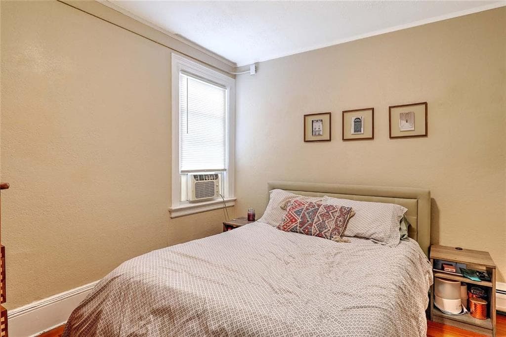 134 138 Irving Avenue photo 33