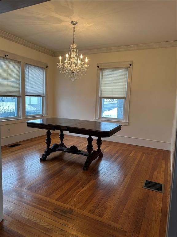 Single Family Residence at 53 Wampanoag Trail, East Providence, photo 7 of 34