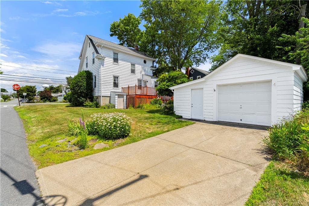 Single Family Residence at 53 Wampanoag Trail, East Providence, photo 29 of 34