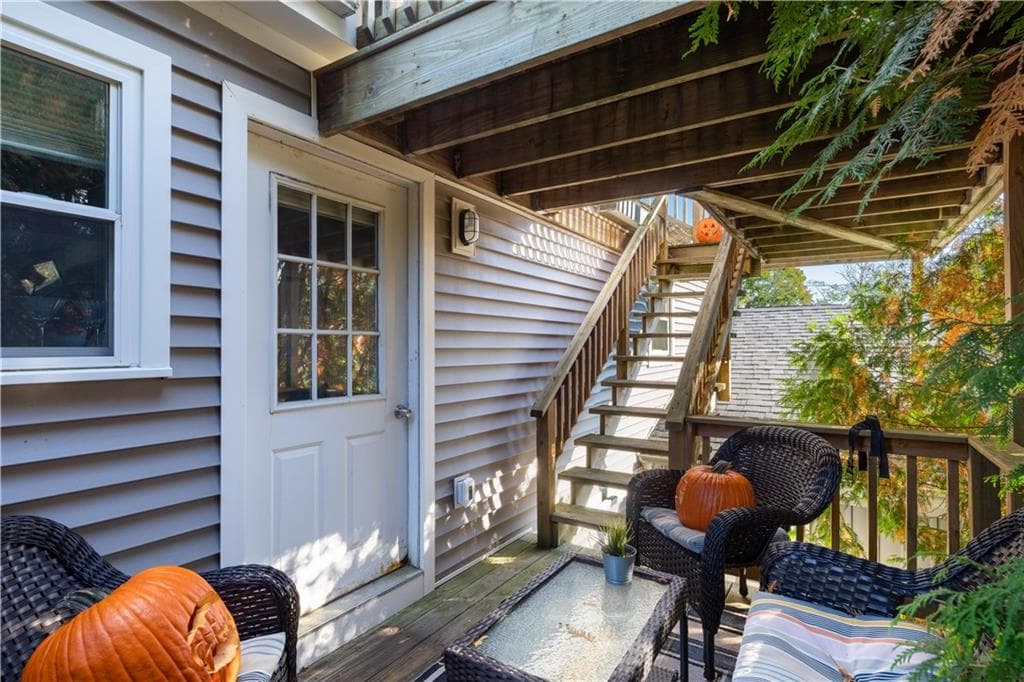 4 James Street photo 48