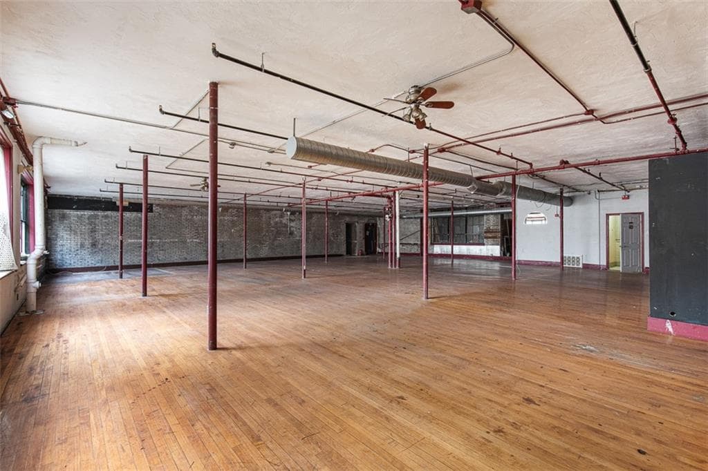 71 Richmond Street photo 17