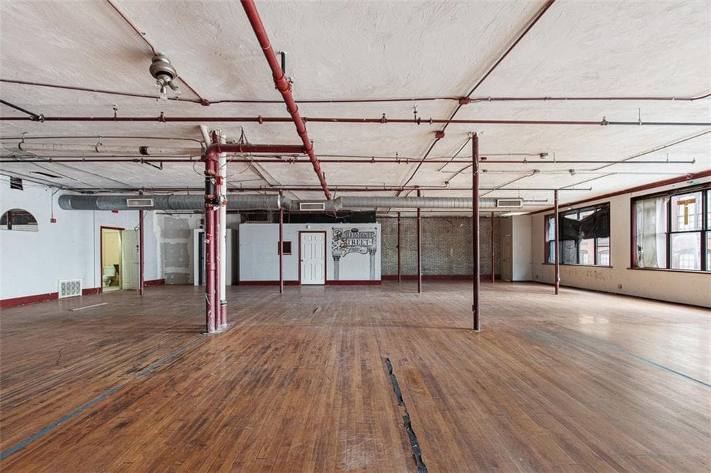71 Richmond Street photo 21