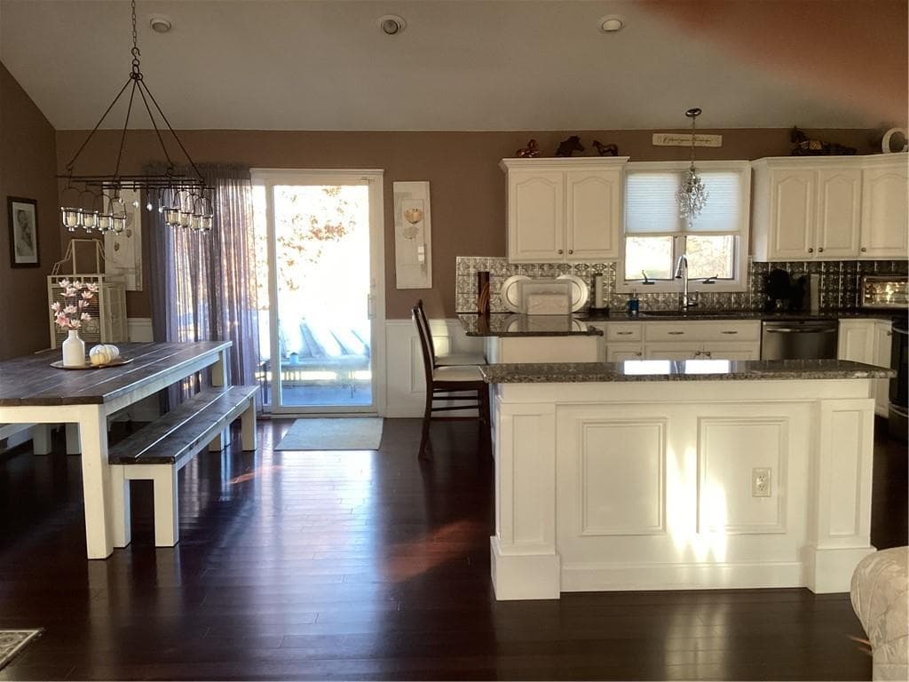 Single Family Residence at 7 1/2 TAYLOR Road, Johnston, photo 17 of 50