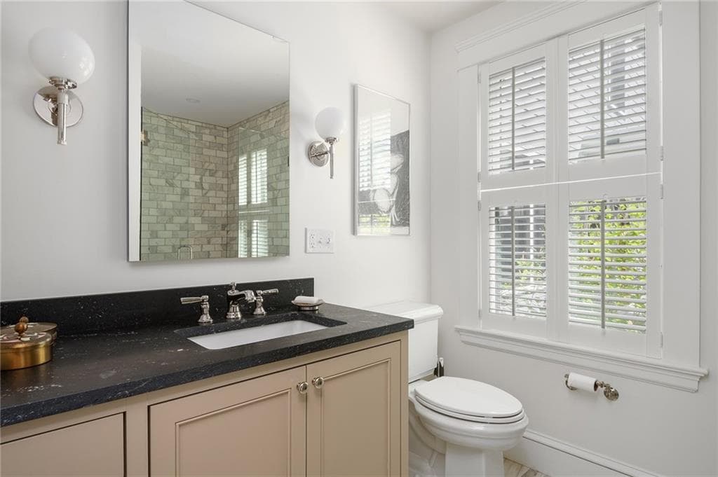 140 Aldrich Avenue photo 14