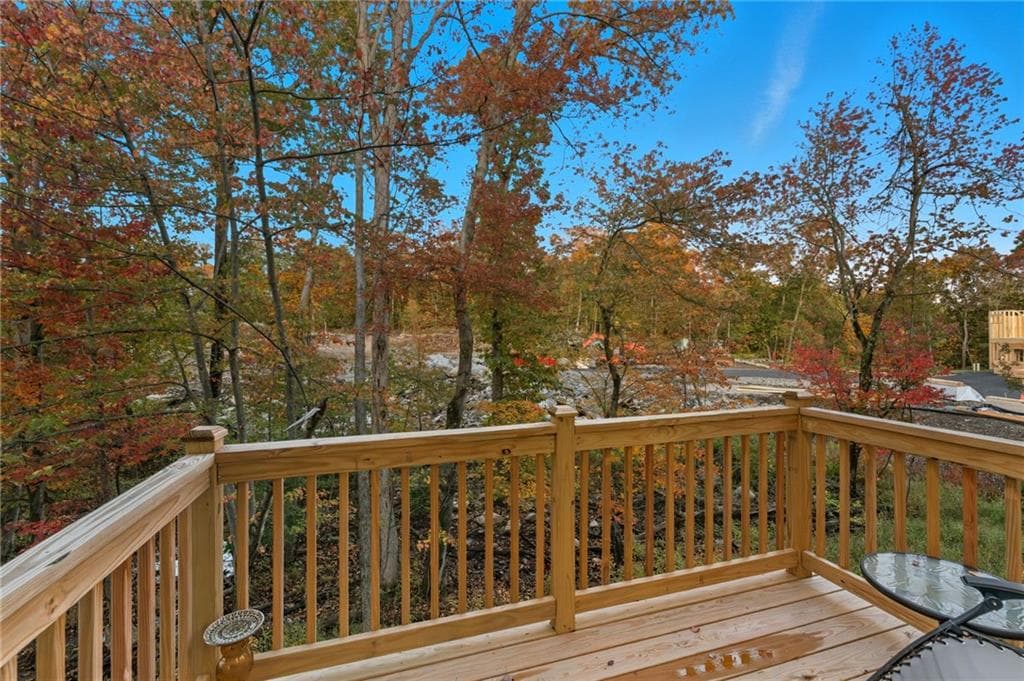 Condominium at 1504 Hunting Hill Drive, Cumberland, photo 36 of 46