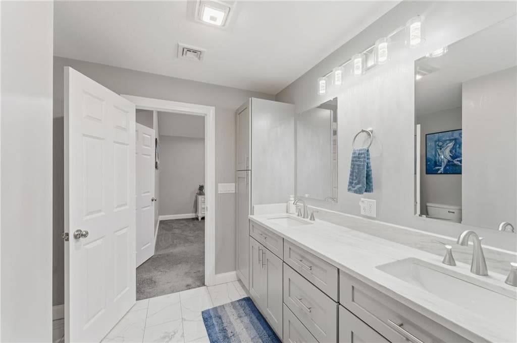 Condominium at 1504 Hunting Hill Drive, Cumberland, photo 30 of 46