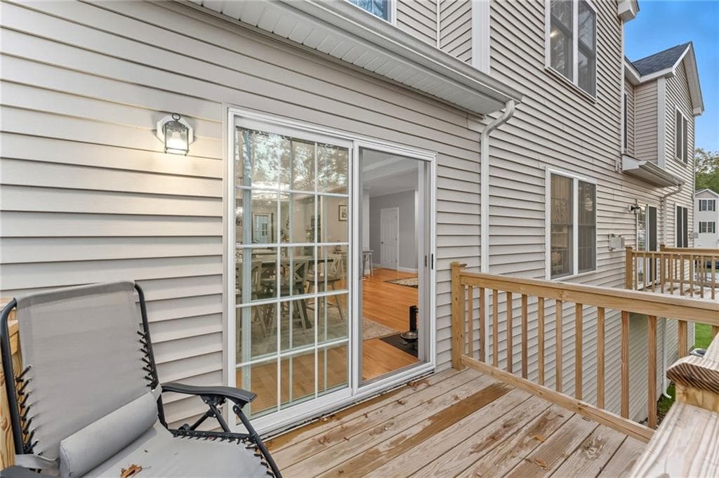 Condominium at 1504 Hunting Hill Drive, Cumberland, photo 37 of 46