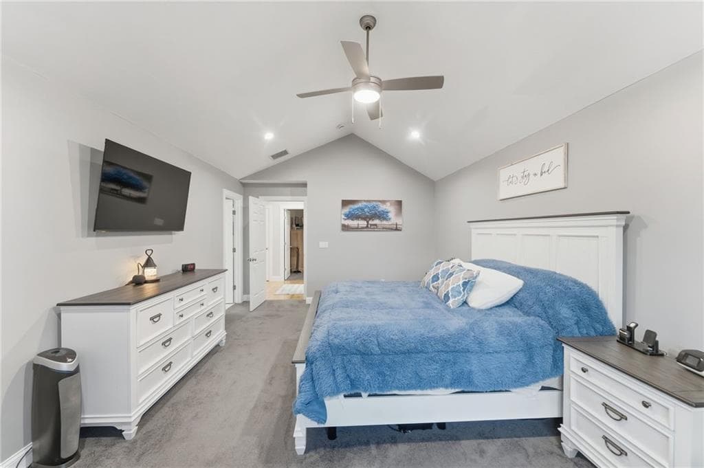 Condominium at 1504 Hunting Hill Drive, Cumberland, photo 19 of 46