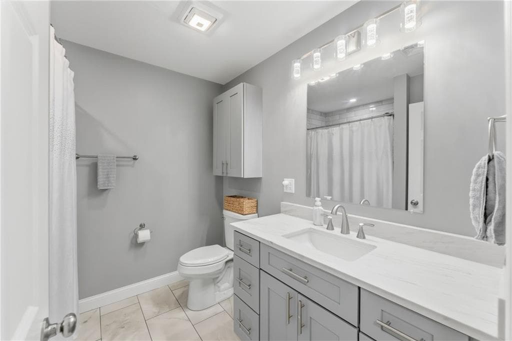 Condominium at 1504 Hunting Hill Drive, Cumberland, photo 29 of 46