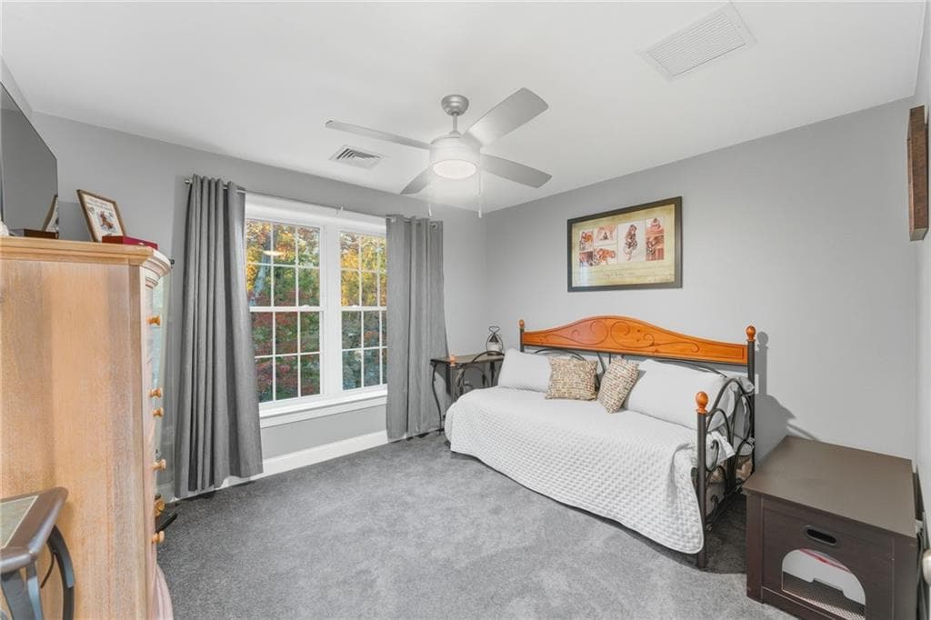 Condominium at 1504 Hunting Hill Drive, Cumberland, photo 25 of 46