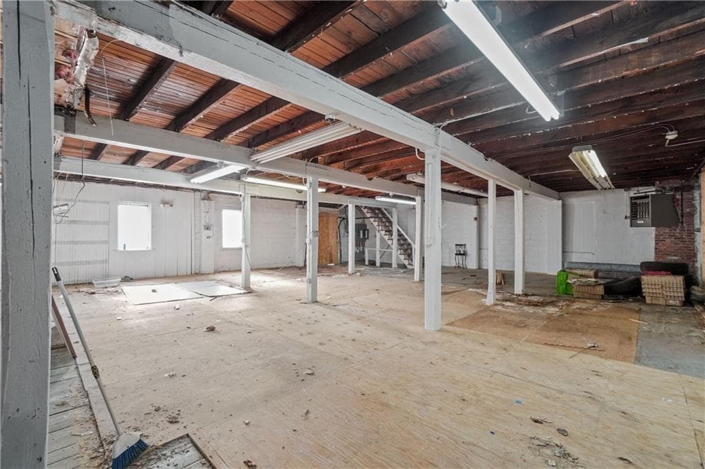72 Parker Street photo 9
