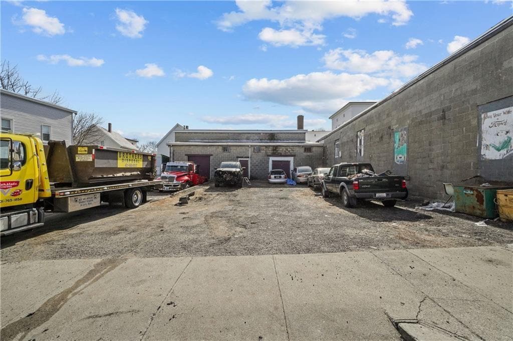 72 Parker Street photo 29