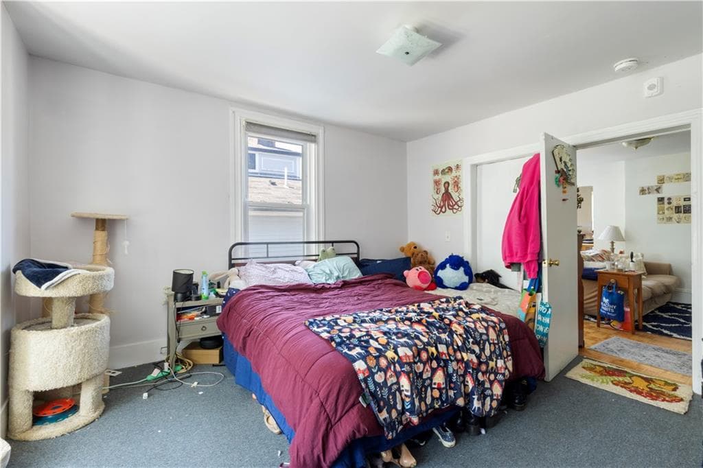 176 Williams Street photo 16